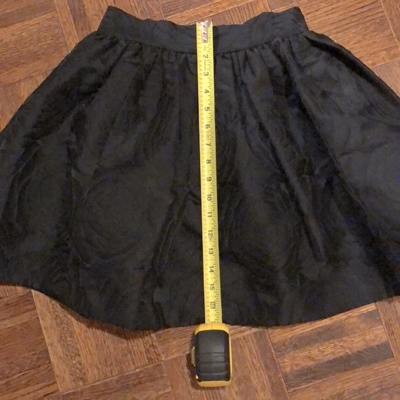 Kate Spade Black Mini Skirt/ Floral - Picture 13 of 15